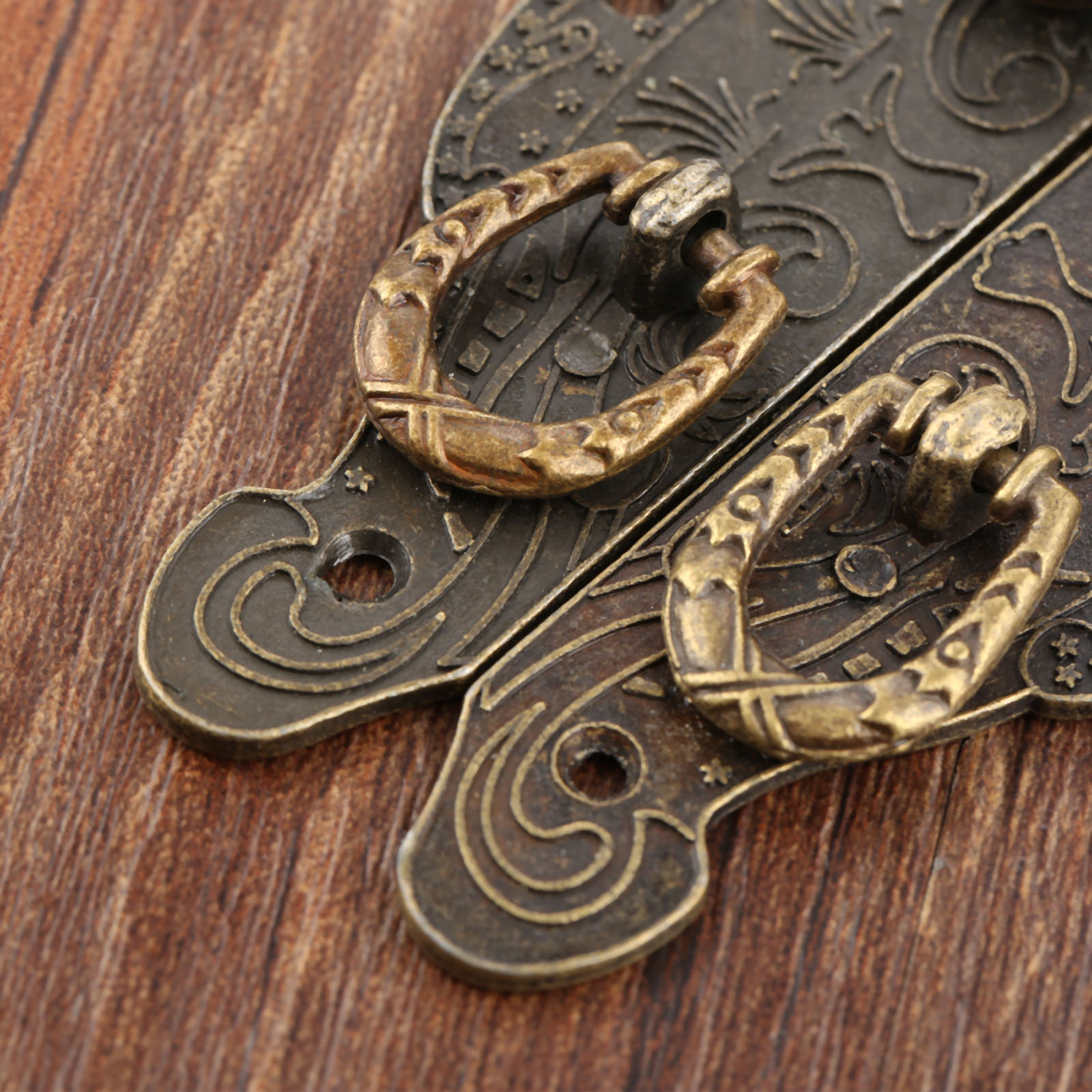 1PC Antique Box Latch Hasp Vin - огляд і ціна Furniture Hardware Antique